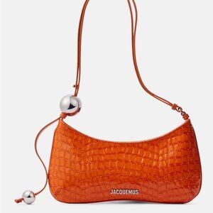 JACQUEMUS
Bisou Perle leather shoulder bag